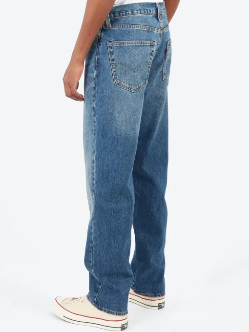 Sale - 568 Loose Straight Jeans in Aisle Seat (Dark Wash) Pants | Denim