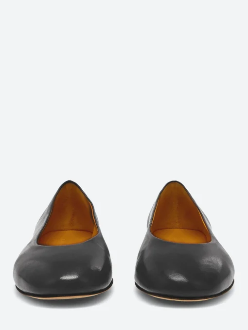 New - Allegra Ballet Flats in Nero Seta Women Shoes