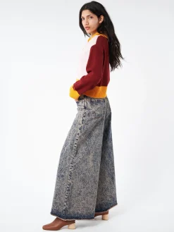 Clearance - Marbled Denim Wide-Leg Trousers in Pink Gummy Women Pants | Denim
