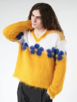 Best - Mohair Jumper with Flowers in Light Orange Knitwear