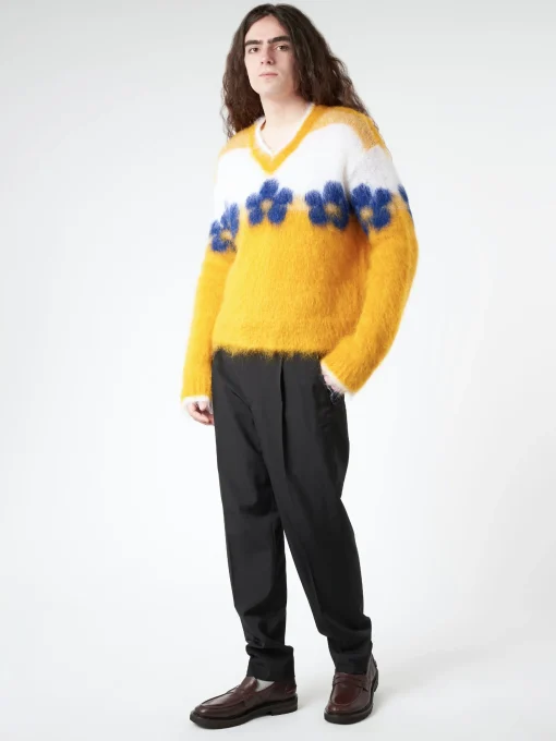 Best - Mohair Jumper with Flowers in Light Orange Knitwear