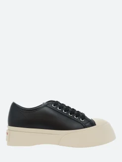 Best - Pablo Laced Up Sneakers in Black Women Sneakers