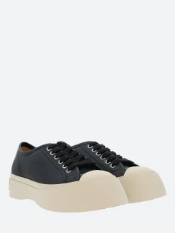 Best - Pablo Laced Up Sneakers in Black Women Sneakers