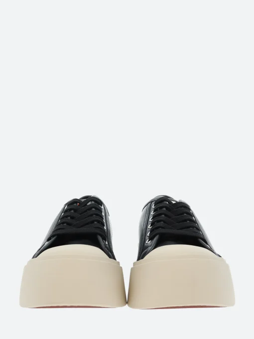 Best - Pablo Laced Up Sneakers in Black Women Sneakers
