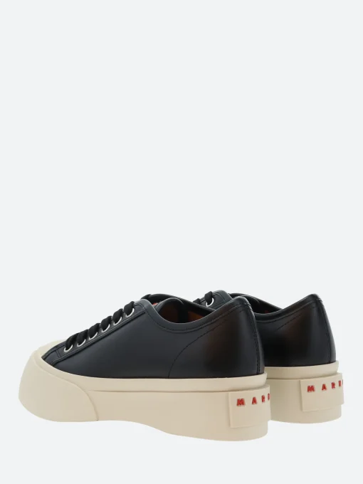 Best - Pablo Laced Up Sneakers in Black Women Sneakers