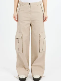 Hot - Fanny Cargo Pants in Women Pants