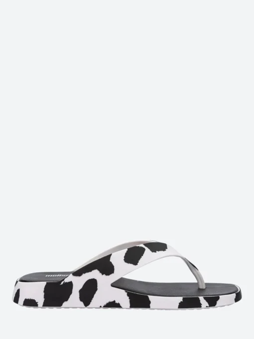Best - Brave Flip Flop in Black and White Women Sandals