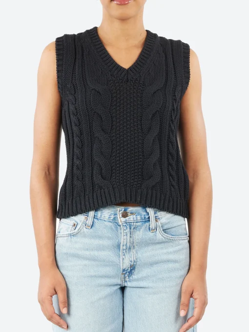 Outlet - 2557 Cable Knit Vest in Women Tops & Blouses | Knitwear