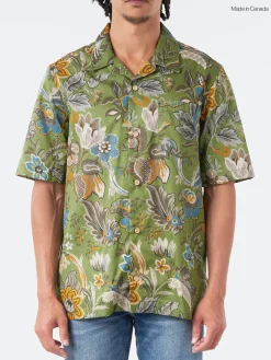 Fashion Naked & Famous - Aloha Shirt in Button-Ups