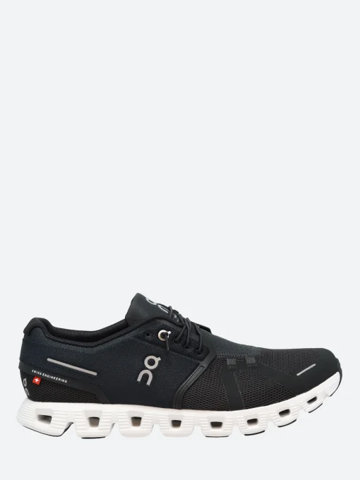 Outlet - Cloud 5 in Black and White Sneakers