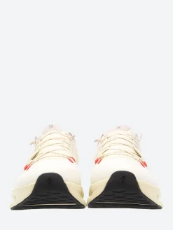 Clearance - Men's Cloudtilt in Sand and Cream Sneakers