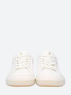 Outlet - The Roger Centre Court in Women Sneakers