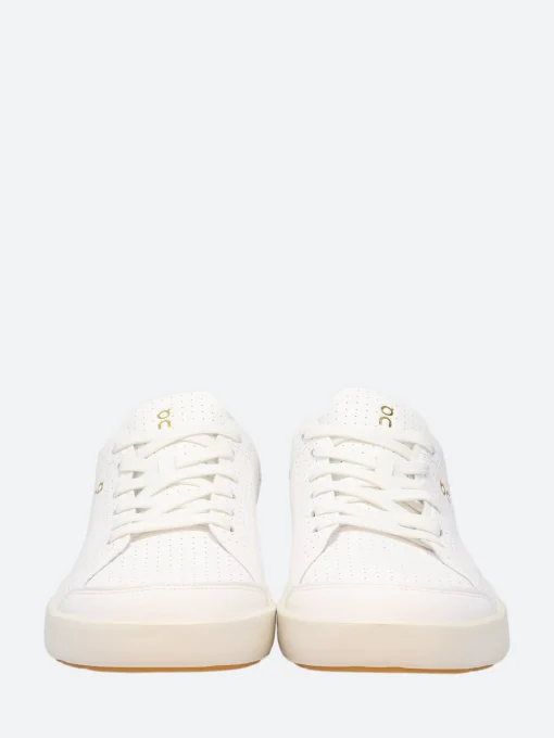 Outlet - The Roger Centre Court in Women Sneakers