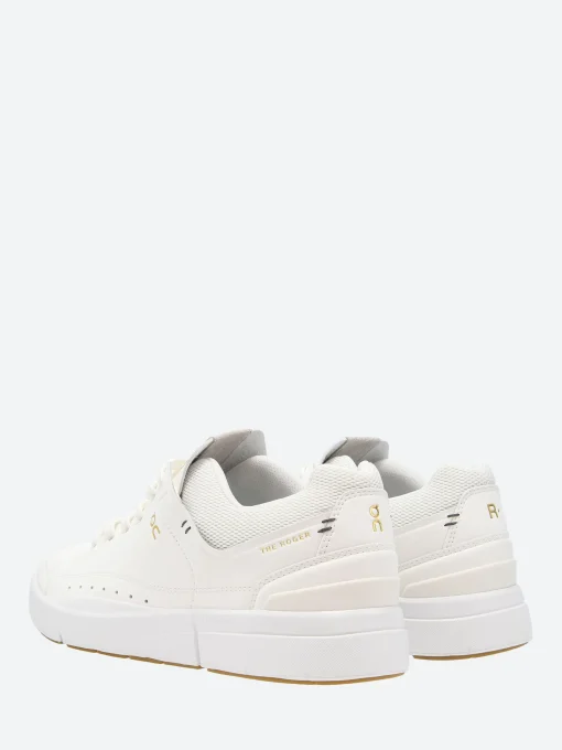 Best Running - Men's The Roger Centre Court in White and Gum Sneakers