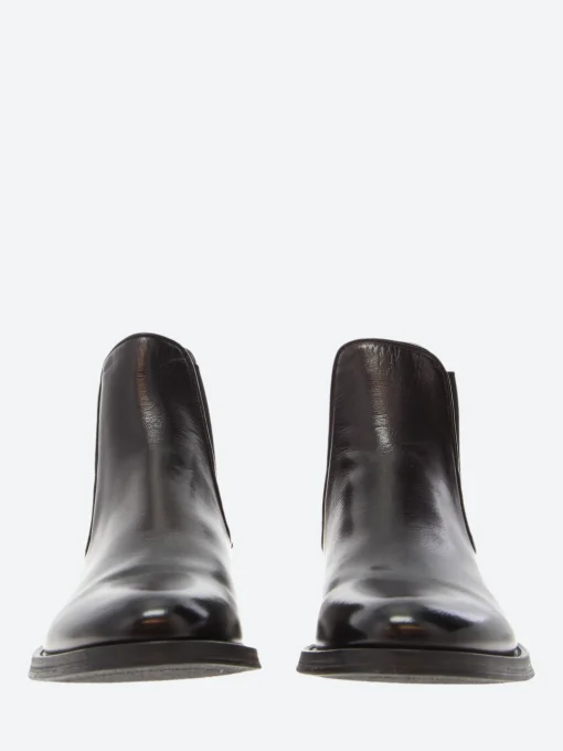 Best - 18450E in Nibs Aubergine Boots
