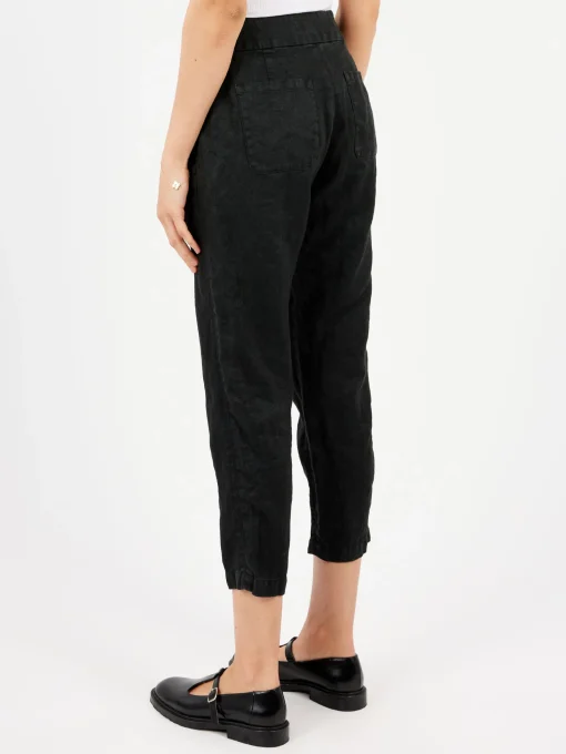 Outlet - Tapered Pants in Black Women Pants