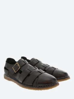 New - Hand 33 Fisherman Sandals in Nero Topeka Sandals