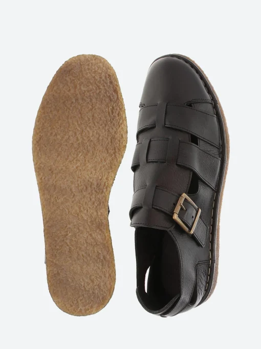 New - Hand 33 Fisherman Sandals in Nero Topeka Sandals