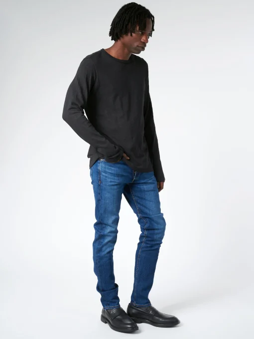Hot - Classic Flame Long Sleeve Tee in T-Shirts