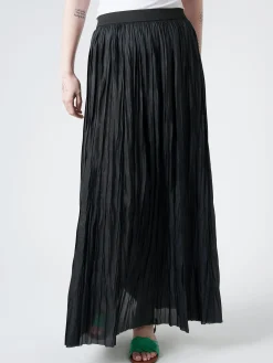 New - Pleated Skirt in Women Skirts