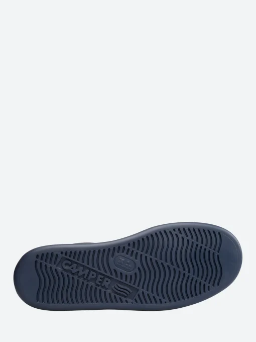 Hot Runner Four Sneakers