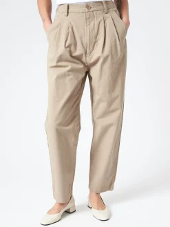 Online - Weather Cloth Tapered Tuck Pants in Women Pants