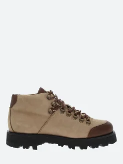Hot - Millwaukee in Women Boots