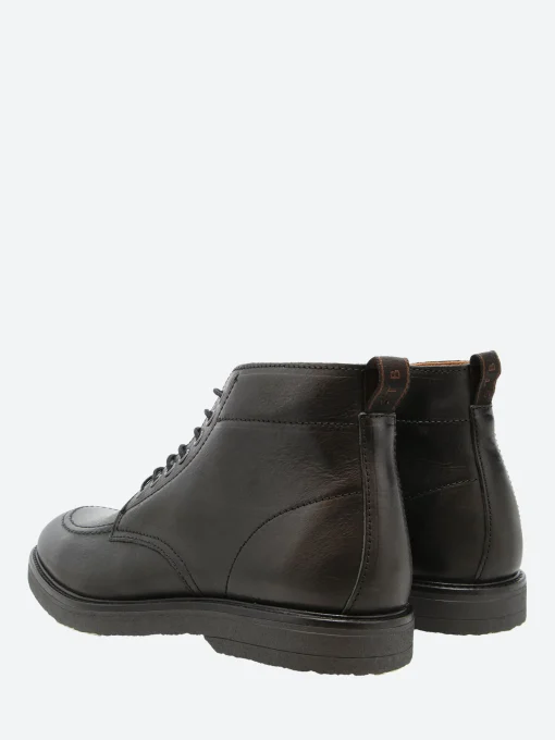 Best - Kip Apron Boot in Black Water Repellant Leather Boots