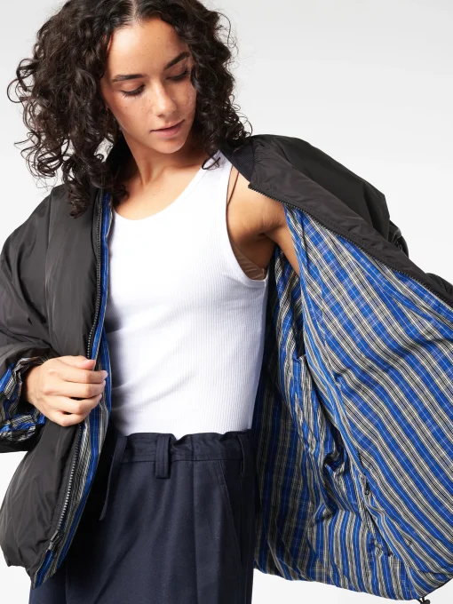 Hot - Origin Puffer Jacket in Blue and Black Women Outerwear