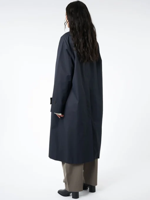 Hot - Holin Coat in Dark Navy Women Outerwear