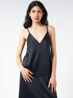 Best - Malebo Slip Dress in Darkest Navy Women Overalls & Jumpsuits | Dresses