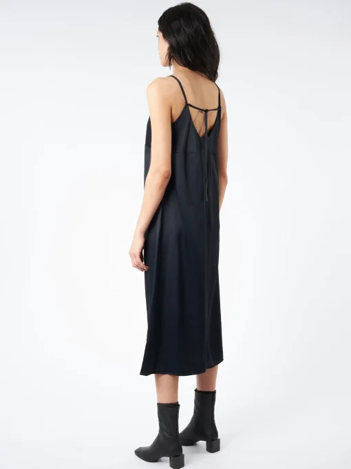 Best - Malebo Slip Dress in Darkest Navy Women Overalls & Jumpsuits | Dresses