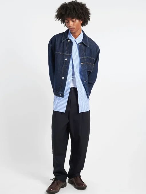 Discount - Tuck Pant in Darkest Navy Pants