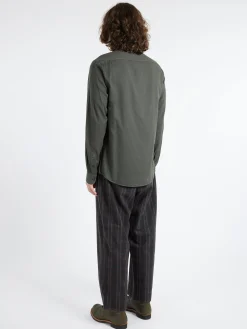 Discount - Button Down Flannel Shirt in Drill Green Button-Ups