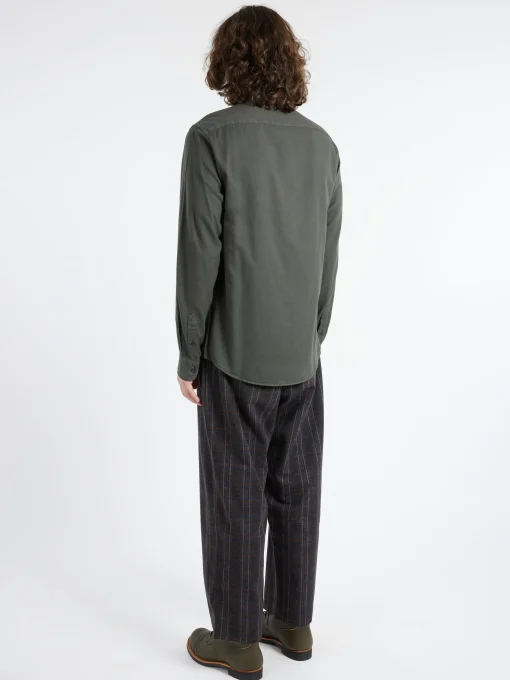 Discount - Button Down Flannel Shirt in Drill Green Button-Ups