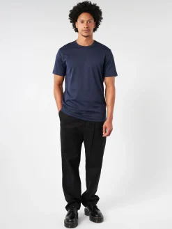 Fashion - Classic T-Shirt in T-Shirts