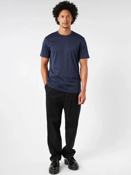 Fashion - Classic T-Shirt in T-Shirts