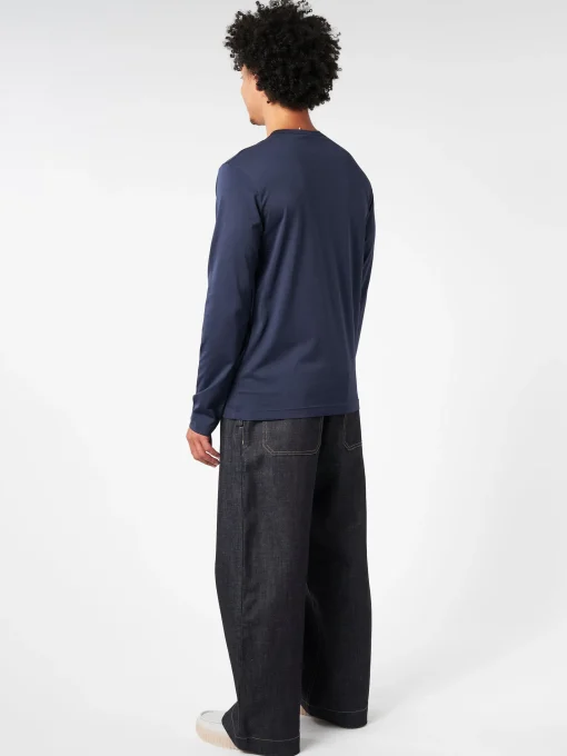 New - Long Sleeve Classic T-Shirt in T-Shirts