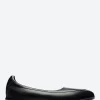 Hot - Classic Overshoe in Black Boots