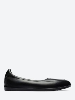 Hot - Classic Overshoe in Black Boots