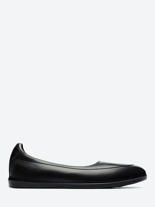 Hot - Classic Overshoe in Black Boots
