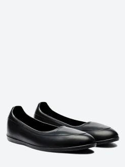 Hot - Classic Overshoe in Black Boots