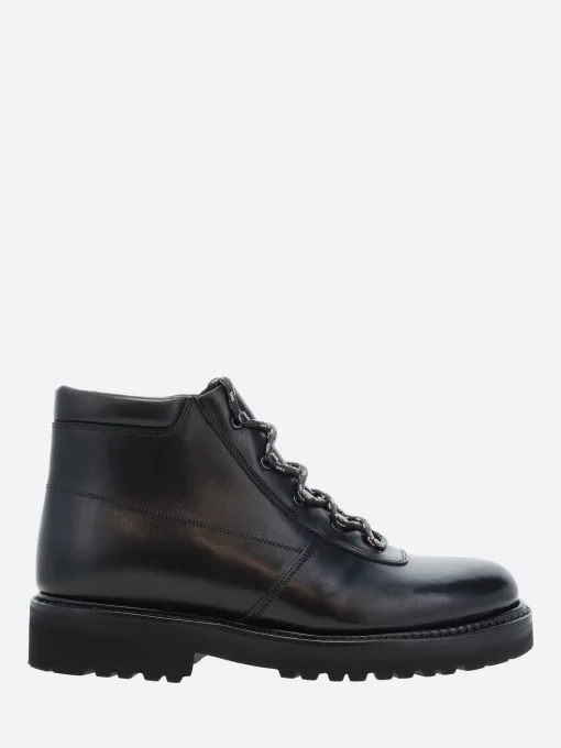 Hot - Forest in Women Boots