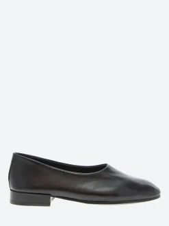 New - Pampun in Women Shoes