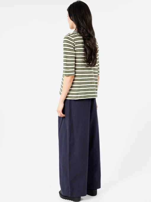 Fashion - Round Collar Tee in Dark Olive and Ecru Women Tops & Blouses