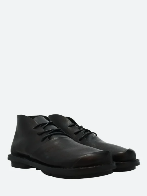Discount - Closed Cosmos in Black Waw Boots