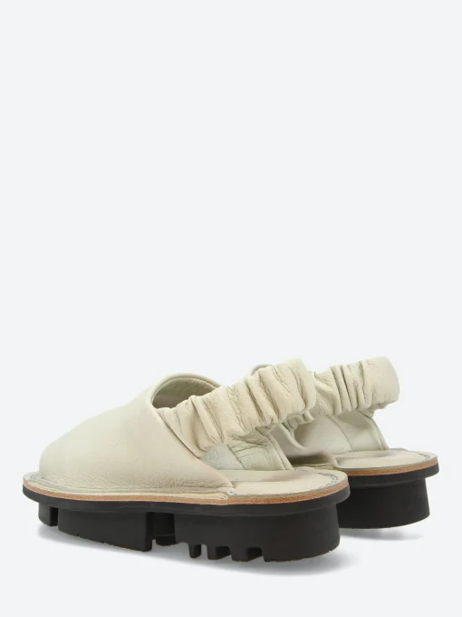 Clearance - Closed Nudge in Perla Alb/Waw Women Mary Janes | Ballet Flats
