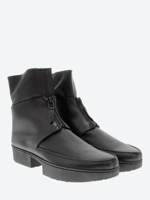 New - Sport Past in Black Women Boots