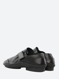 Clearance - Wave Fyke in Black Waw Women Shoes | Overalls & Jumpsuits