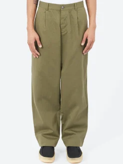 New - Duke Pant in Light Olive Pants